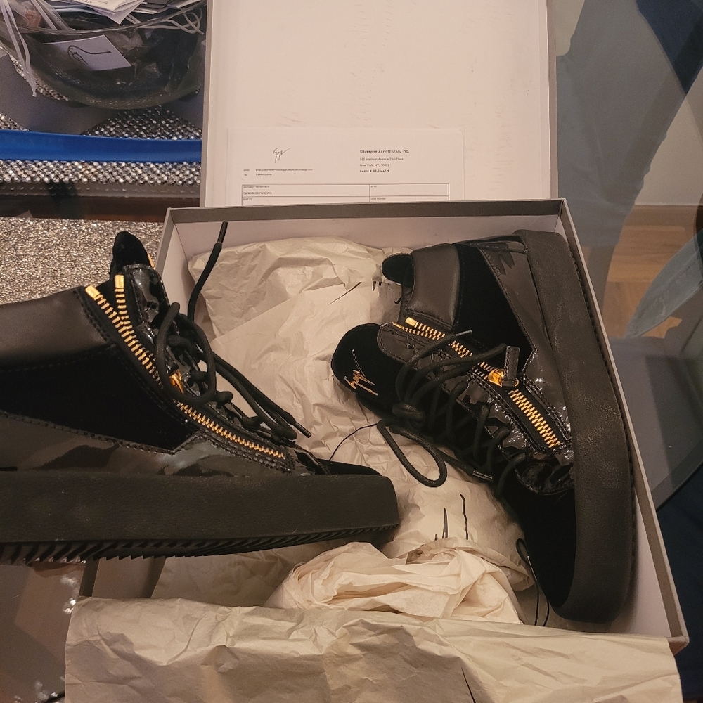 Giuseppe zanotti sneakers size 41 like new